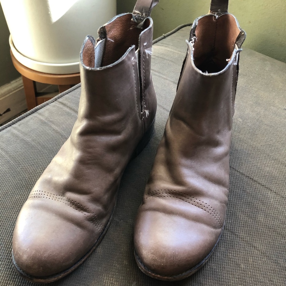 Olukai booties